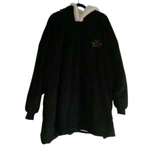 Port Authority Mountain Lodge Wearable Blanket OS Black Edit Avoid Fruits Repeat